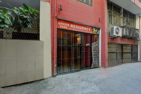 WhatsApp Image 2025-12-02 at 10.27.05 PM (2)