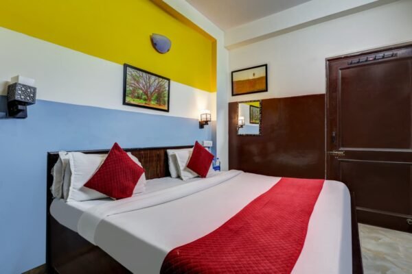 WhatsApp Image 2025-12-02 at 10.27.08 PM (1)