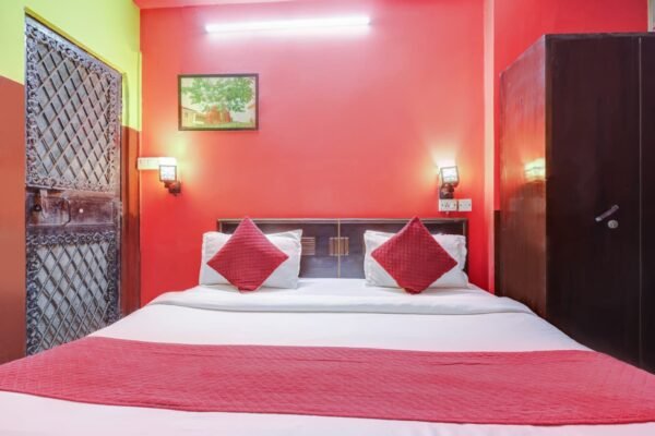 WhatsApp Image 2025-12-02 at 10.27.21 PM (1)