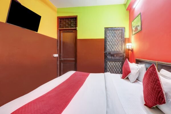 WhatsApp Image 2025-12-02 at 10.27.21 PM (3)